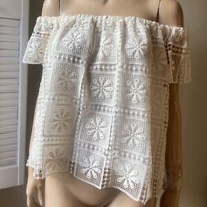 Elizabeth and James White Lace Off-Shoulder Blouse